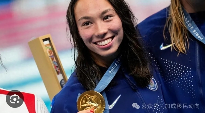华裔女飞鱼闪耀奥运，夺金背后：母亲33载美国梦之旅铸就辉煌